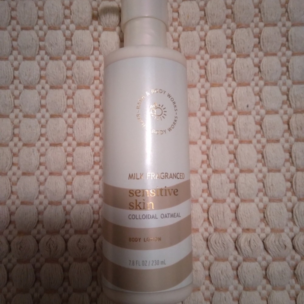 Bath And Body Works Milk Body Lotion for Sensitive Skin